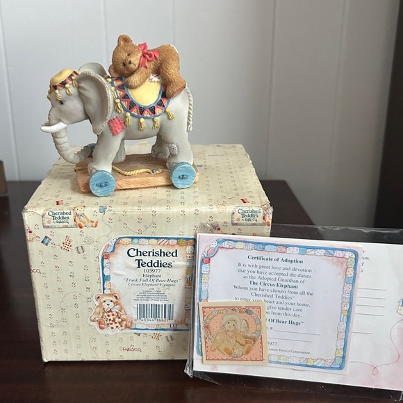 VINTAGE 1995 ENESCO “CHERISHED TEDDIES” ELEPHANT FIGURE- NEW IN BOX - Picture 1 of 11